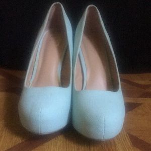 5 inch Seafoam blue pumps